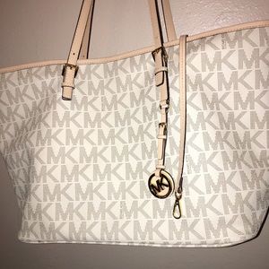Michael Kors Tote